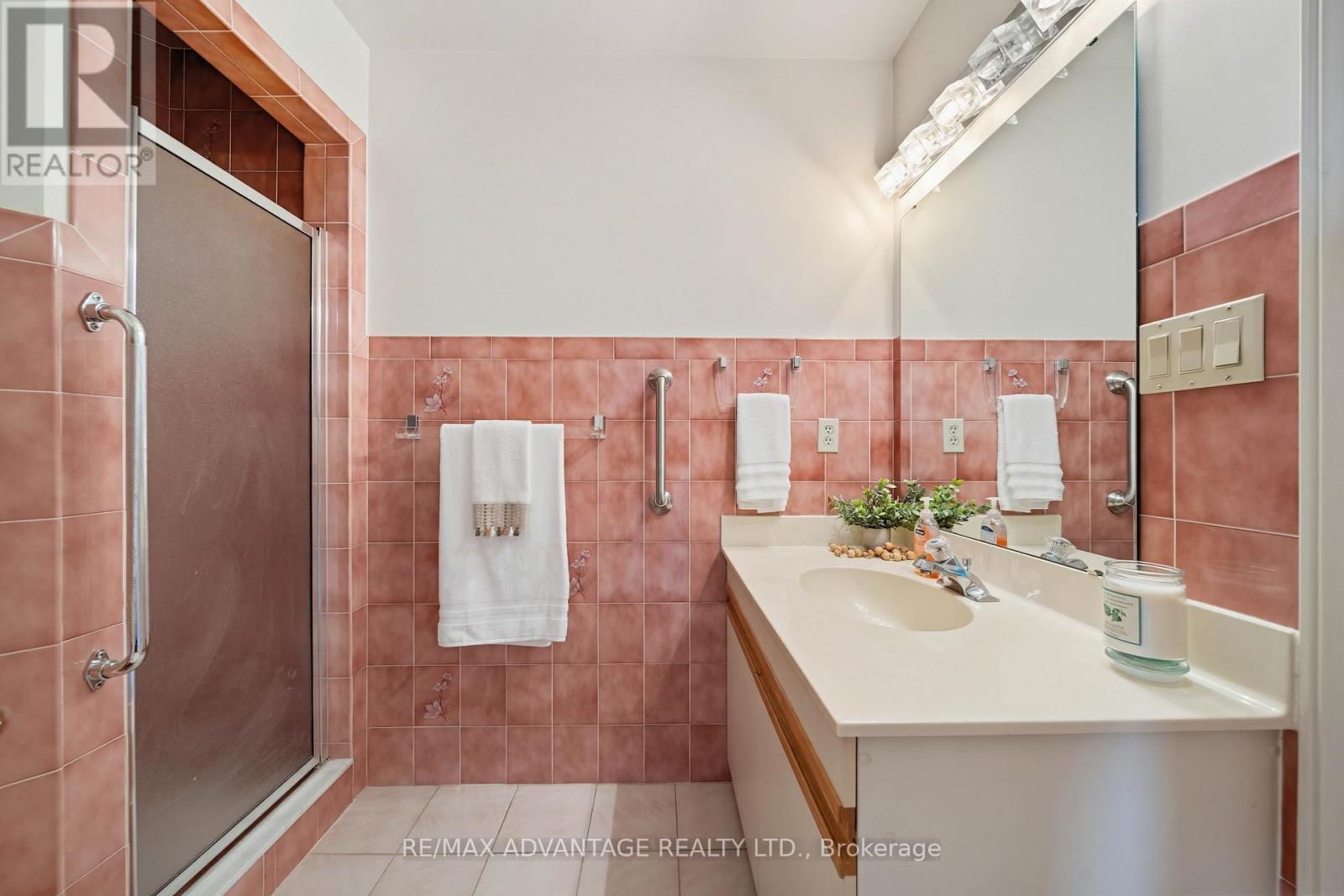 1101 - 19 King Street, London East, Ontario  N6A 5N8 - Photo 28 - X12935956