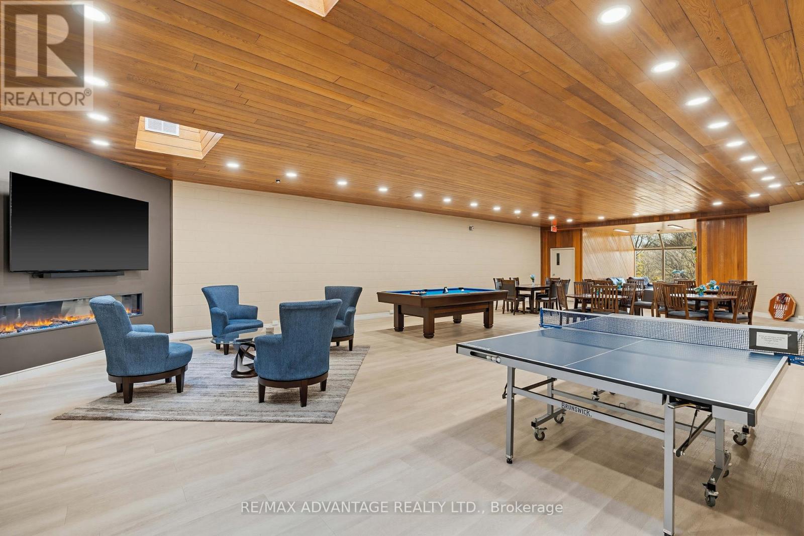 1101 - 19 King Street, London East, Ontario  N6A 5N8 - Photo 31 - X12935956