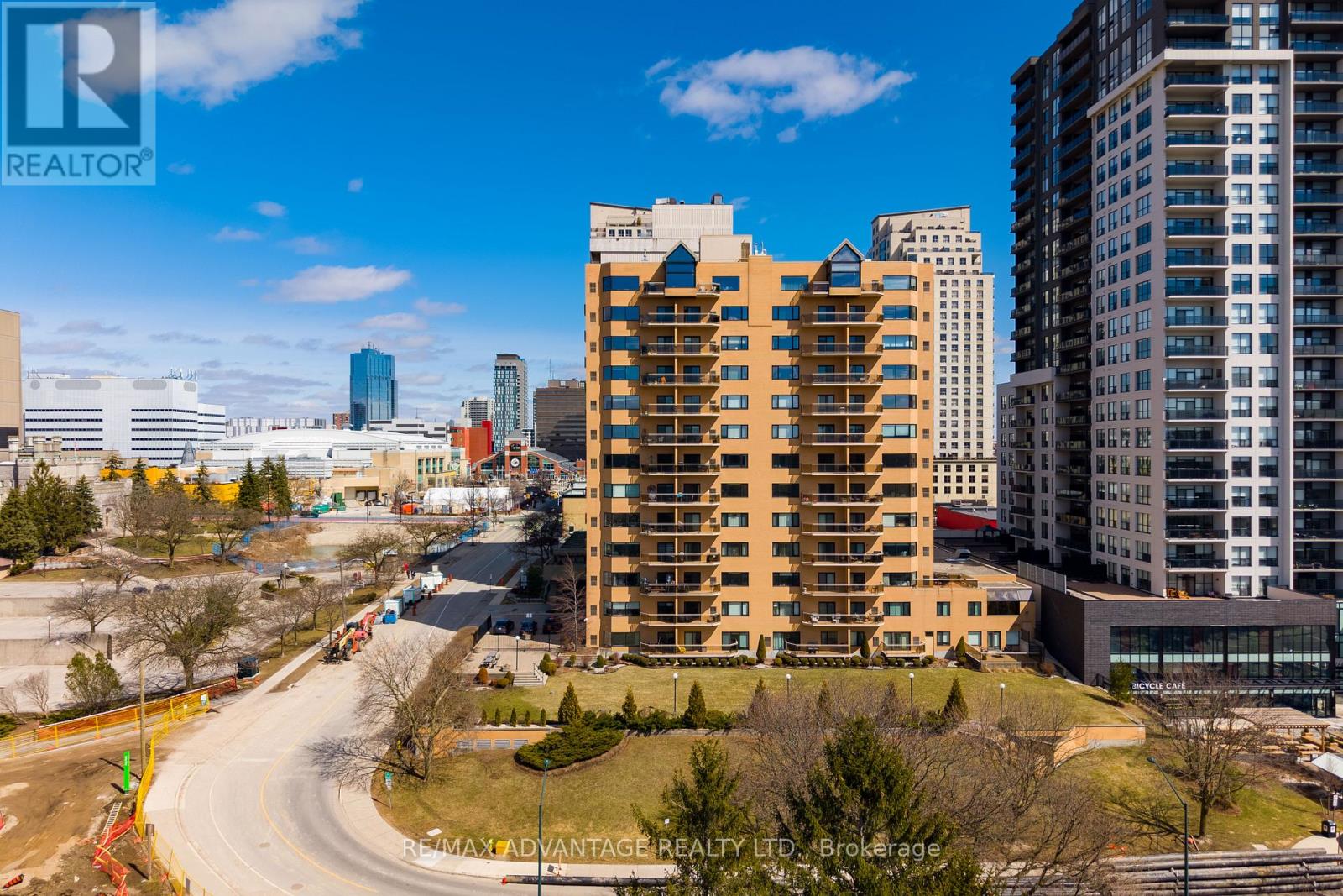 1101 - 19 King Street, London East, Ontario  N6A 5N8 - Photo 40 - X12935956