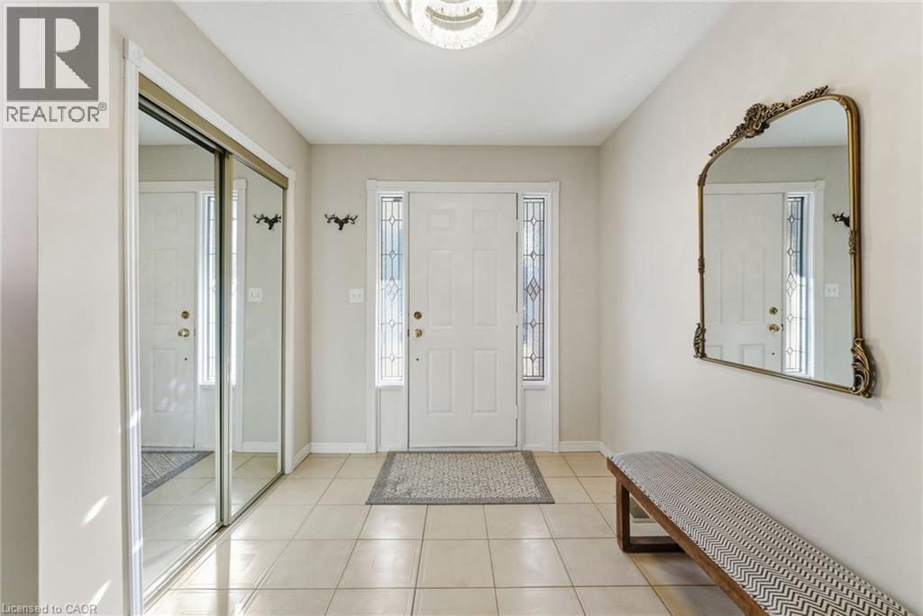 1205 Lamb's Court Unit# 15, Burlington, Ontario  L7S 2G5 - Photo 6 - 40816143