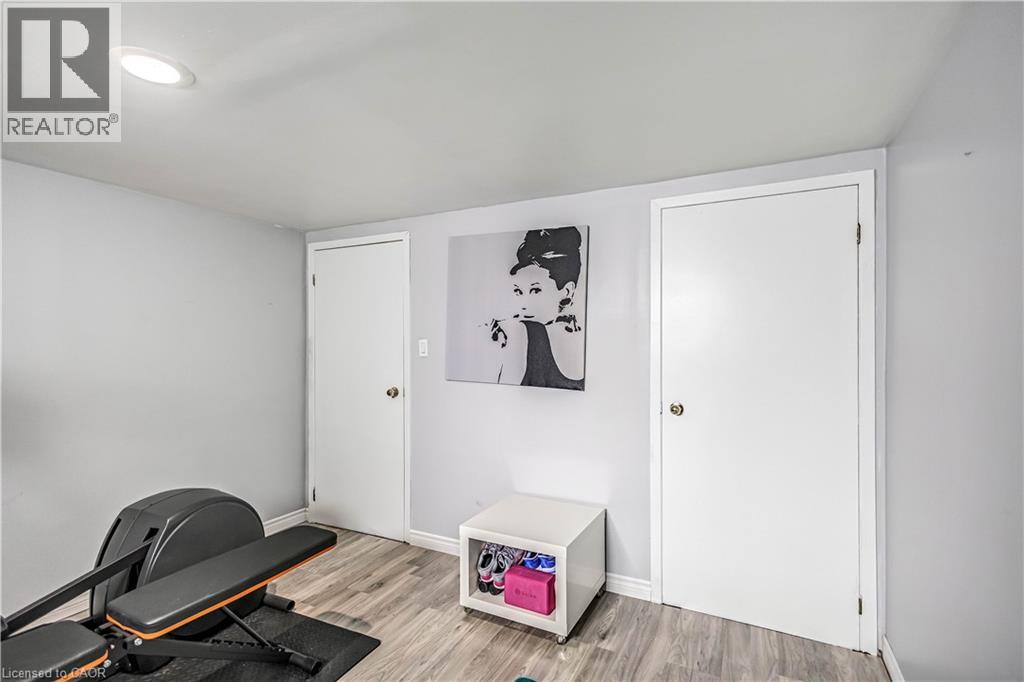 5 Carrington Court, Hamilton, Ontario  L9A 4N5 - Photo 32 - 40816171