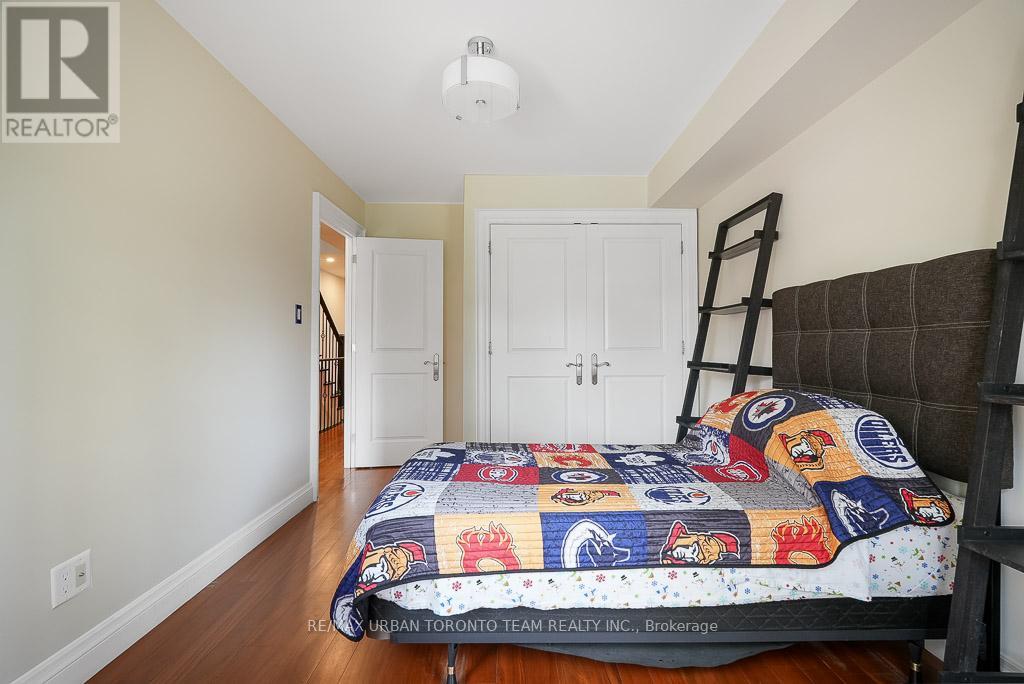 21a Grove Avenue, Toronto, Ontario  M6J 3B5 - Photo 25 - C12935702