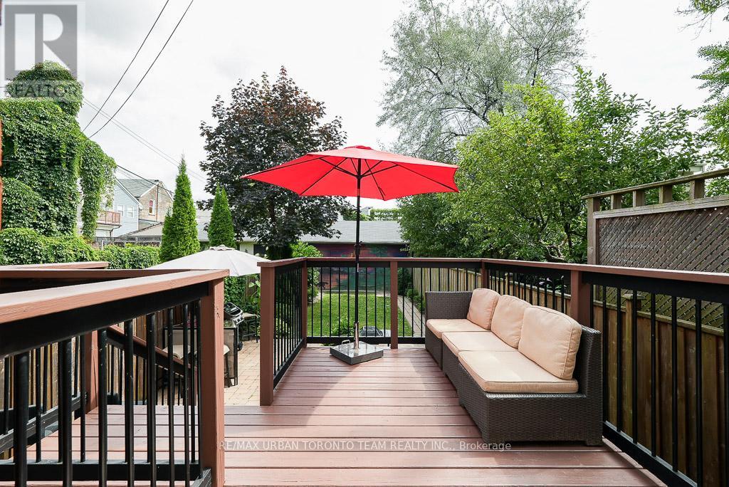 21a Grove Avenue, Toronto, Ontario  M6J 3B5 - Photo 32 - C12935702