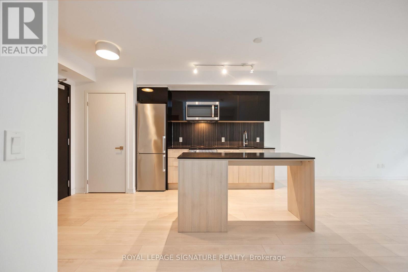 332 - 31 Tippett Road, Toronto, Ontario  M3H 0C8 - Photo 10 - C12935726