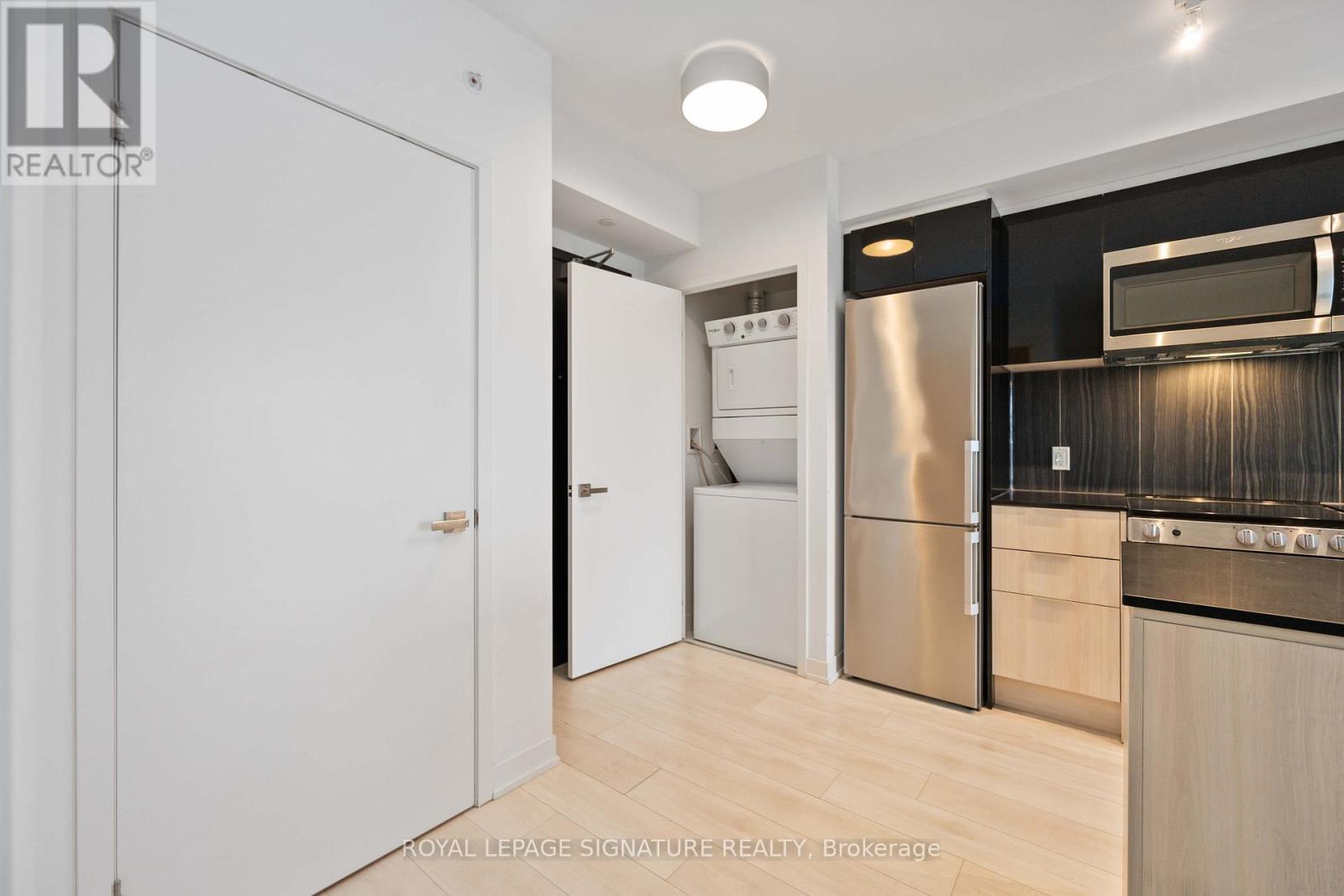 332 - 31 Tippett Road, Toronto, Ontario  M3H 0C8 - Photo 12 - C12935726