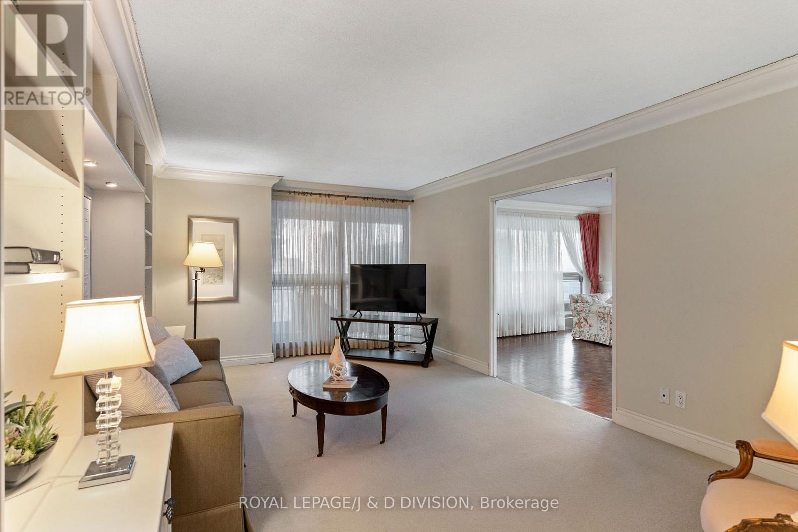 1405 - 63 St Clair Avenue W, Toronto, Ontario  M4V 2Y9 - Photo 14 - C12935742