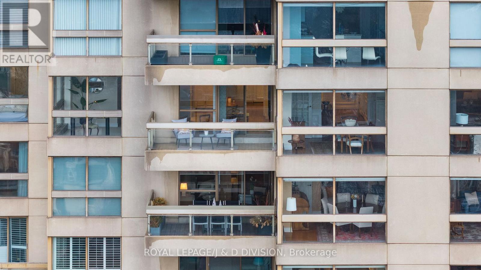 1405 - 63 St Clair Avenue W, Toronto, Ontario  M4V 2Y9 - Photo 30 - C12935742