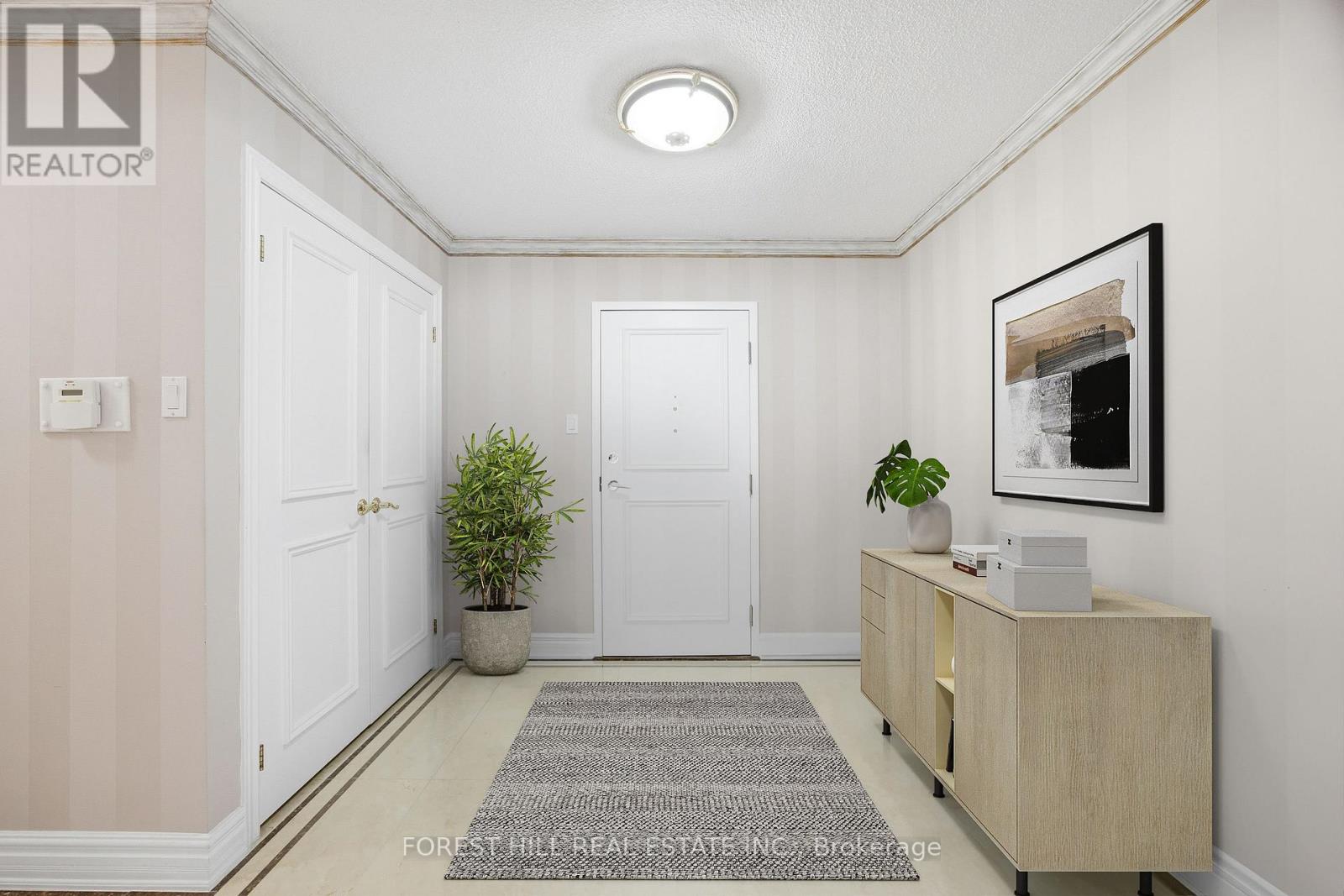 507 - 19 Lower Village Gate, Toronto, Ontario  M5P 3L9 - Photo 4 - C12935770