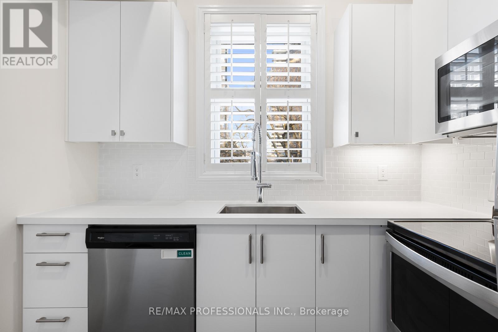 C - 253 Wellesley Street E, Toronto, Ontario  M4X 1G8 - Photo 12 - C12935840