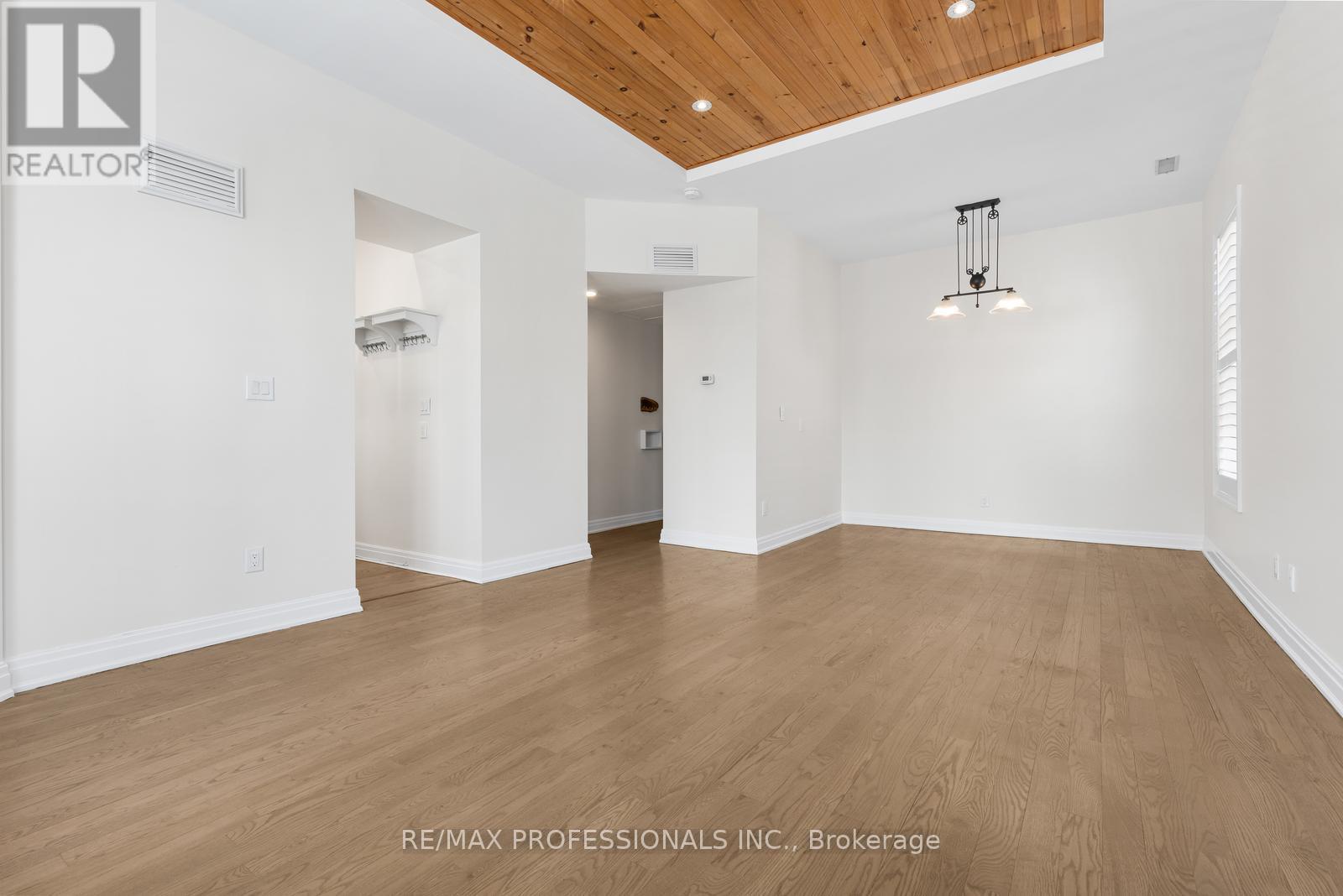 C - 253 Wellesley Street E, Toronto, Ontario  M4X 1G8 - Photo 16 - C12935840