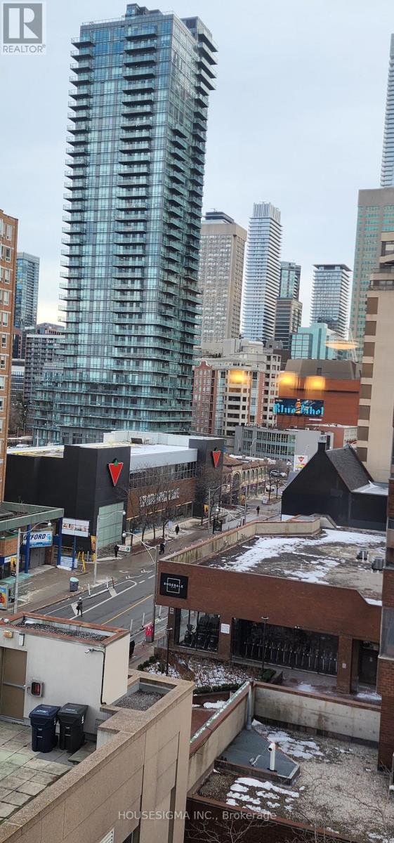 703 - 942 Yonge Street, Toronto, Ontario  M4W 3S8 - Photo 17 - C12935854