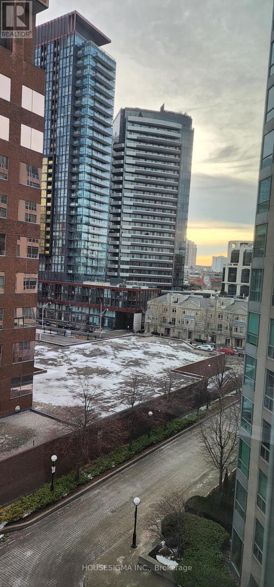 703 - 942 Yonge Street, Toronto, Ontario  M4W 3S8 - Photo 20 - C12935854