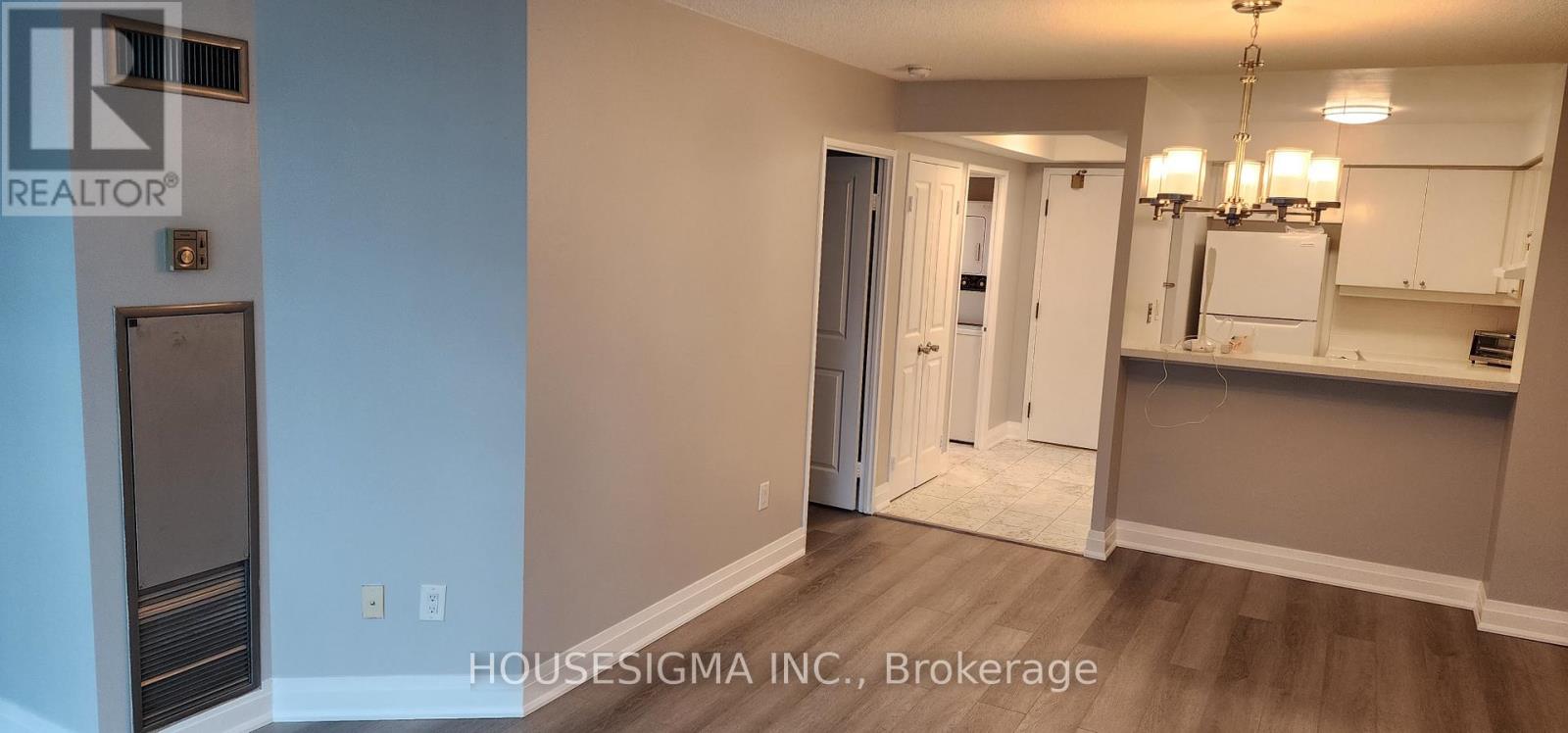 703 - 942 Yonge Street, Toronto, Ontario  M4W 3S8 - Photo 6 - C12935854