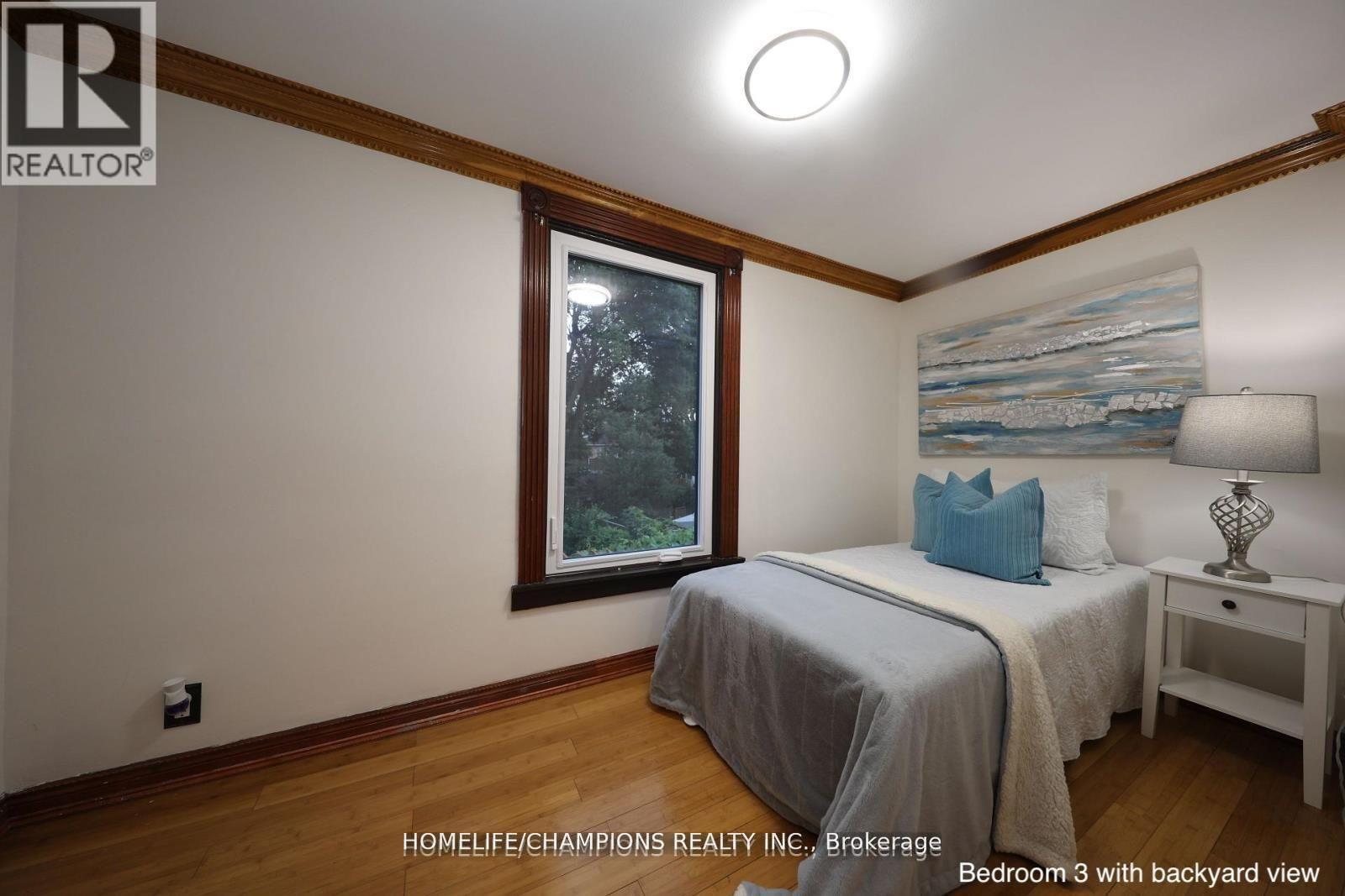 291 St Clair Avenue E, Toronto, Ontario  M4T 1P3 - Photo 21 - C12935876