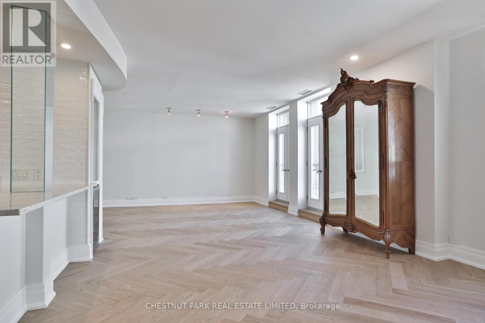 36 - 33 Price Street, Toronto, Ontario  M4W 1Z1 - Photo 12 - C12935922