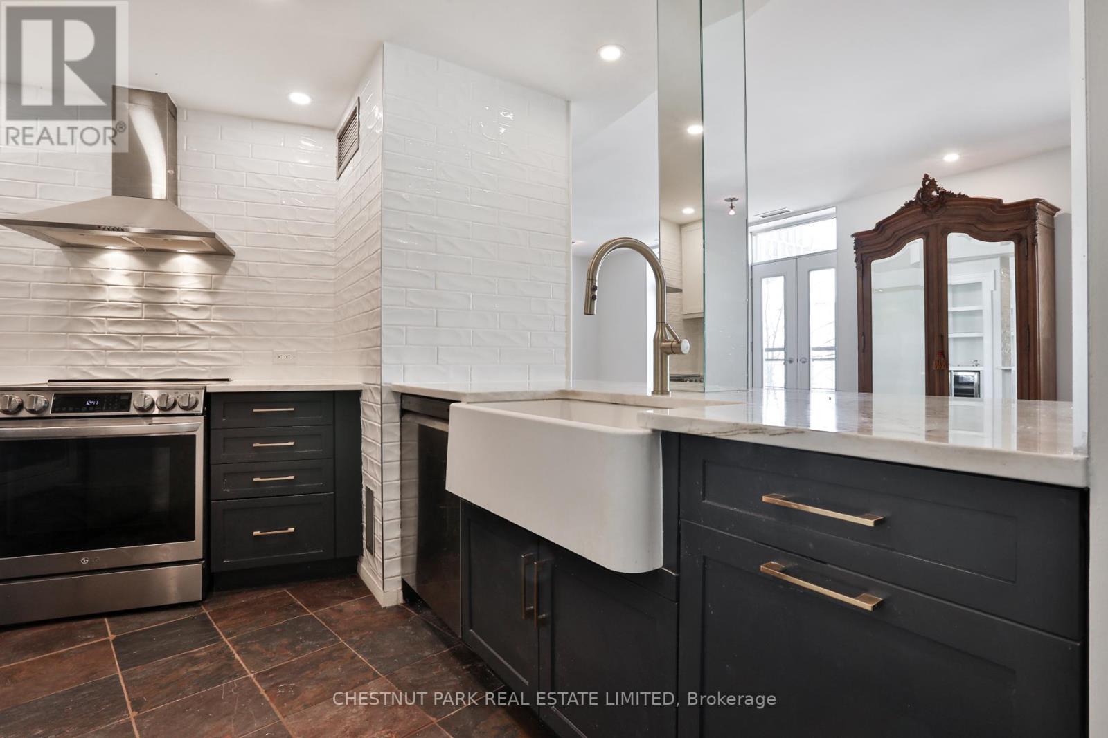 36 - 33 Price Street, Toronto, Ontario  M4W 1Z1 - Photo 14 - C12935922