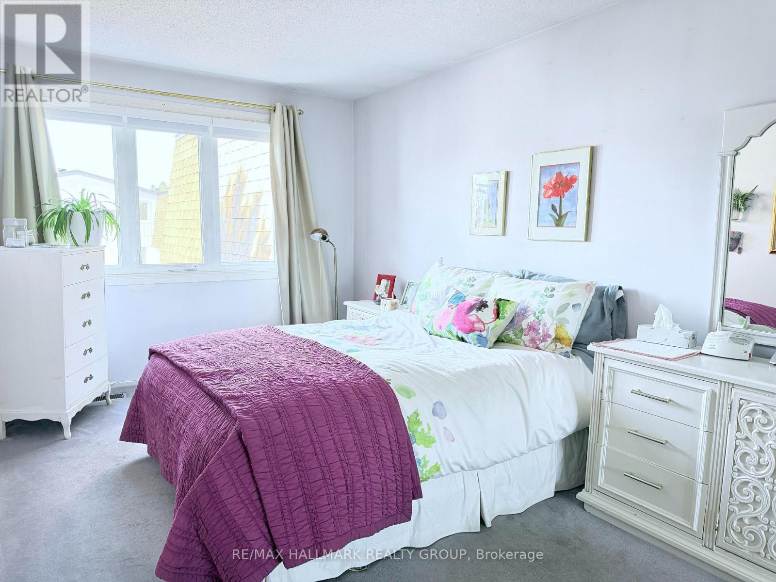 8 - 837 Eastvale Drive, Ottawa, Ontario  K1J 7T5 - Photo 13 - X12935698