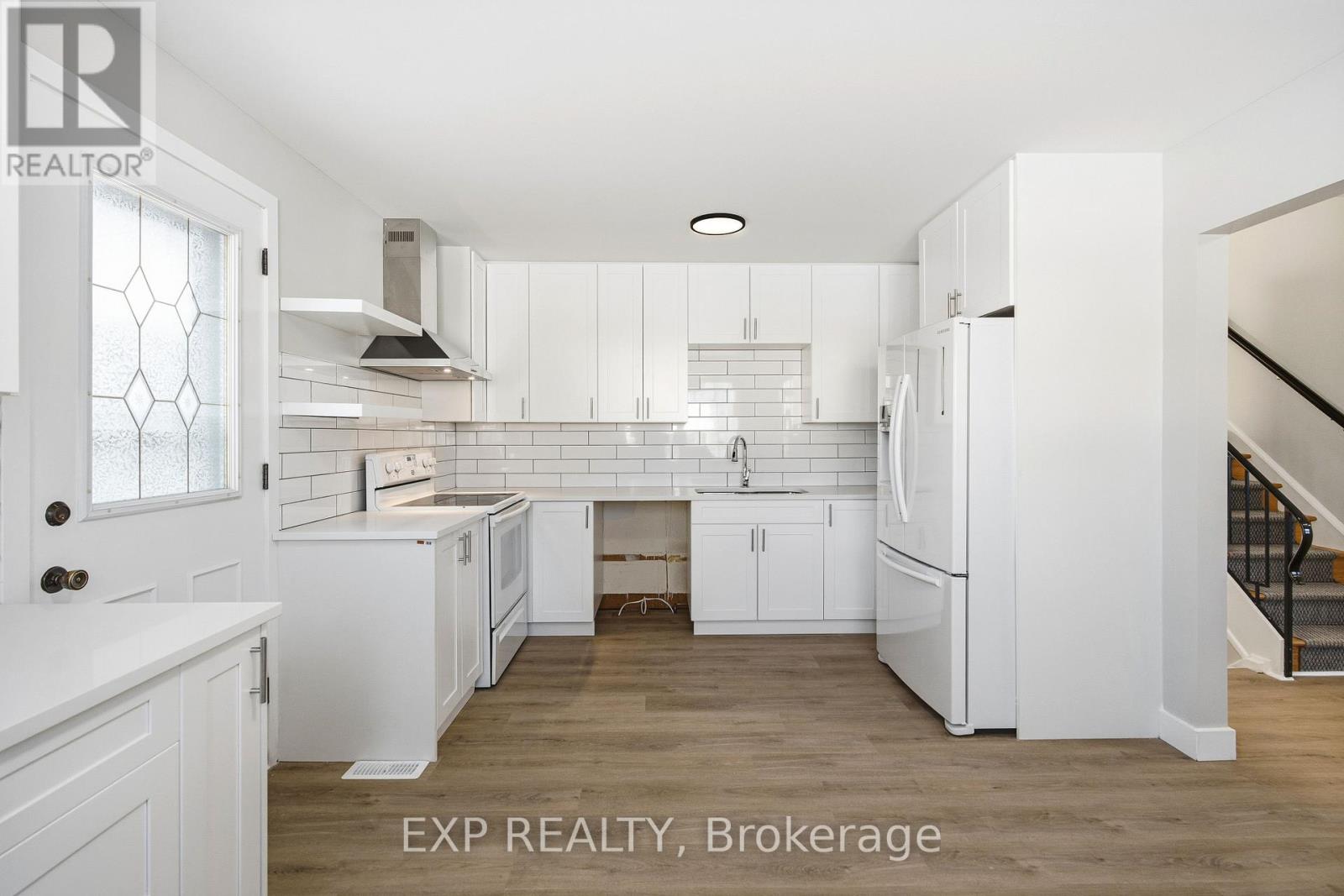 2158 Fillmore Crescent, Ottawa, Ontario  K1J 6A4 - Photo 13 - X12935712