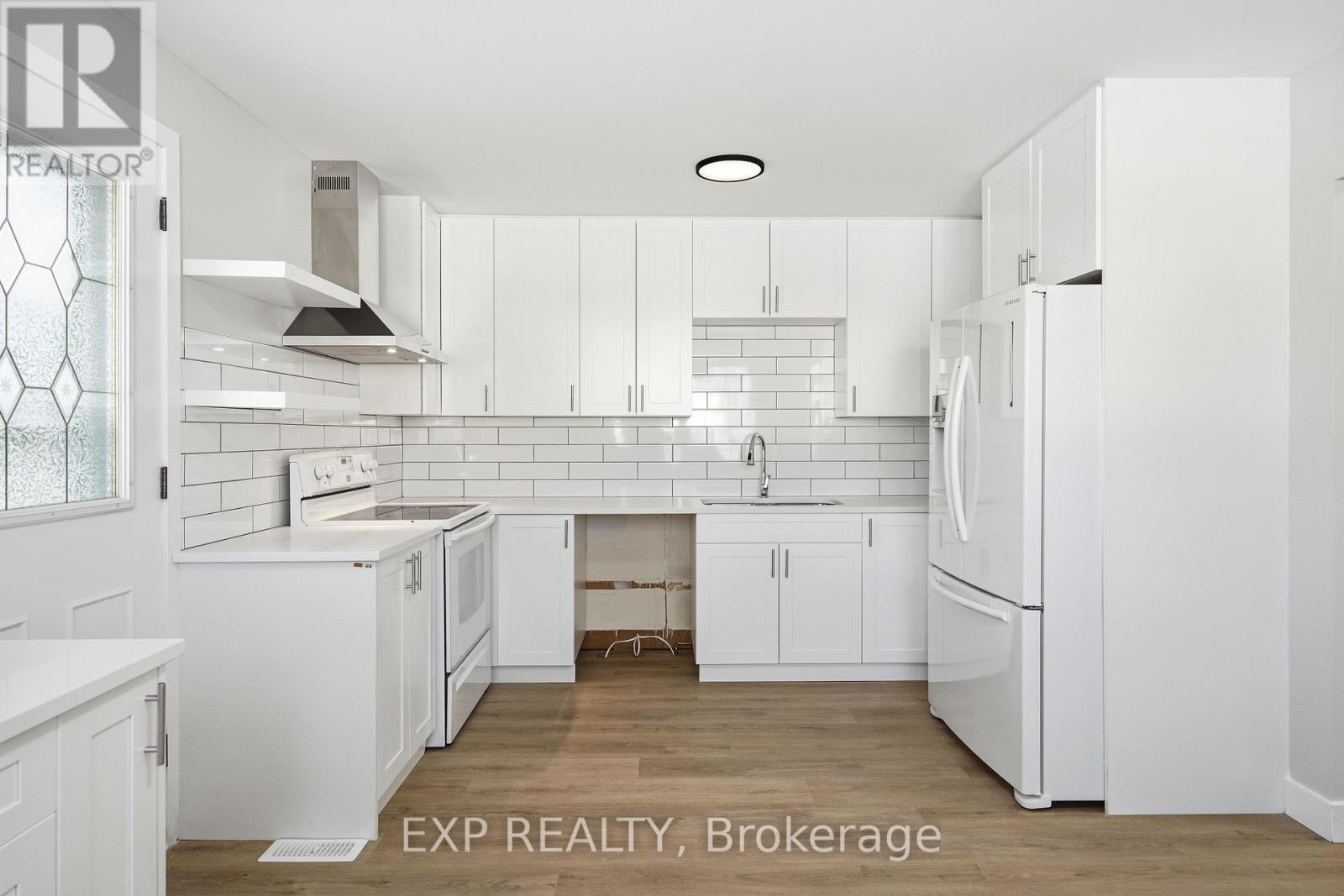 2158 Fillmore Crescent, Ottawa, Ontario  K1J 6A4 - Photo 14 - X12935712