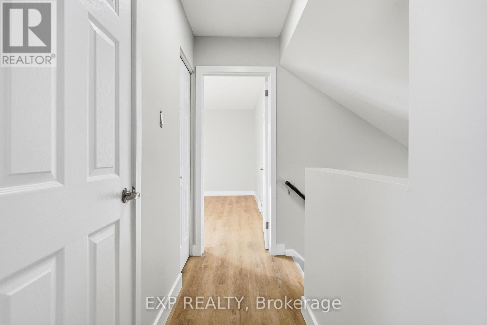 2158 Fillmore Crescent, Ottawa, Ontario  K1J 6A4 - Photo 18 - X12935712