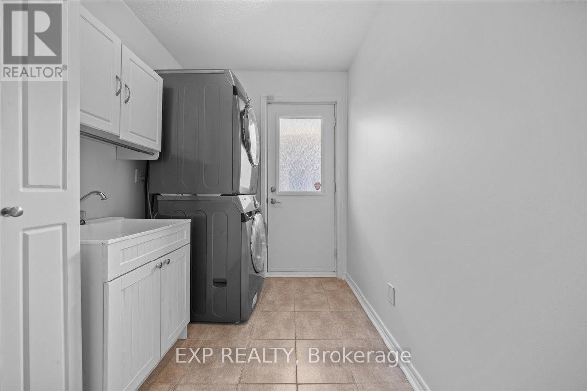 25 Cullen Court, Ottawa, Ontario  K2G 4Z3 - Photo 19 - X12935738