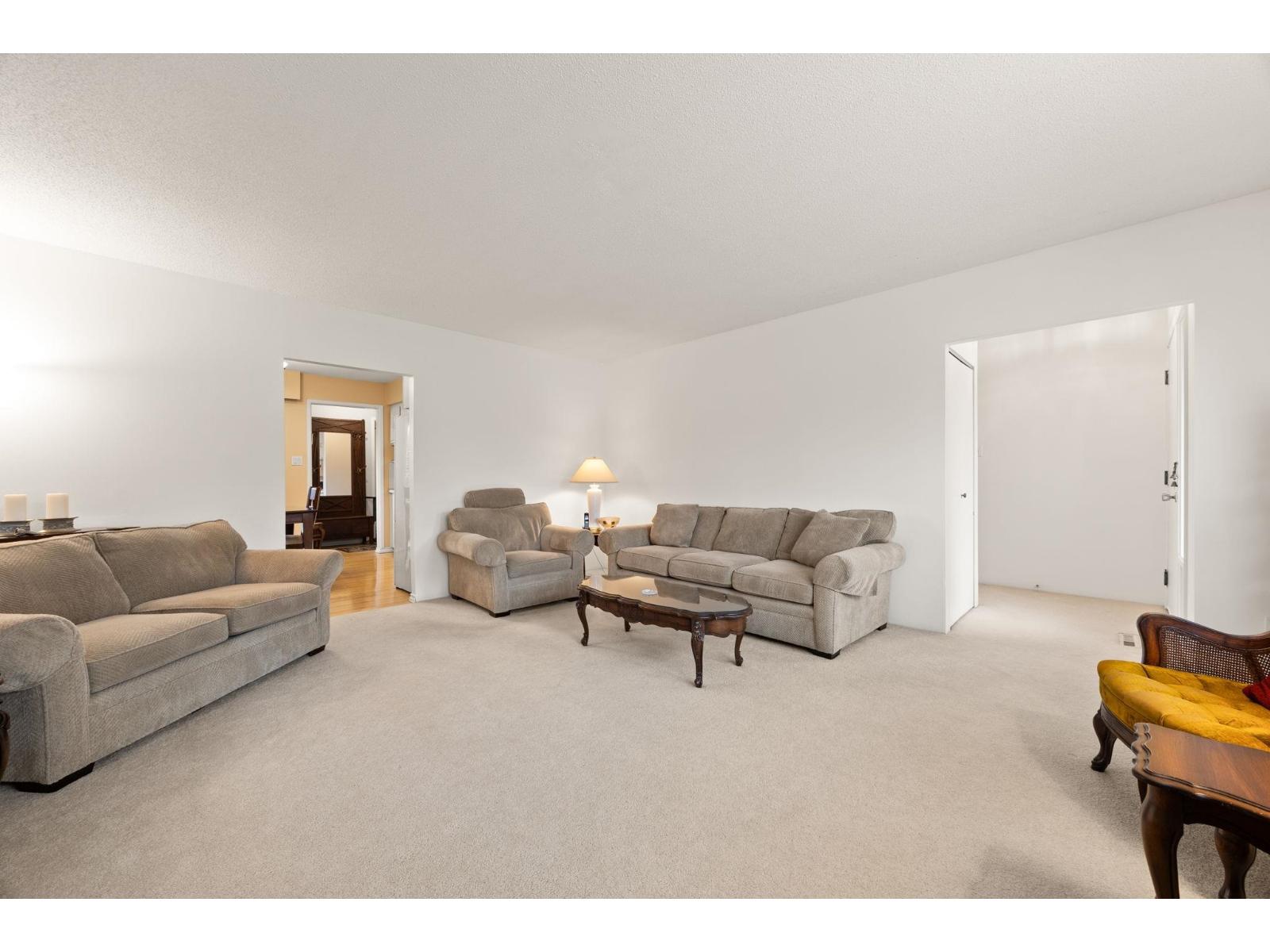 11060 Wren Crescent, Surrey, British Columbia  V3R 5A2 - Photo 10 - R3104669