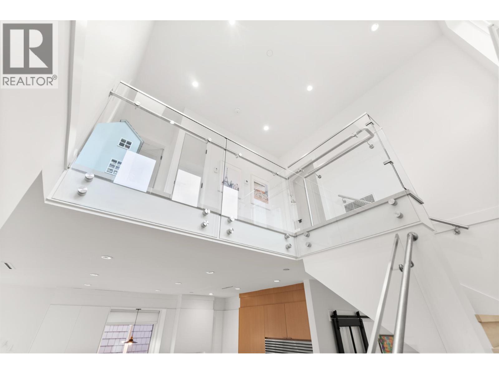 3123 W 16TH AVENUE, Vancouver, British Columbia