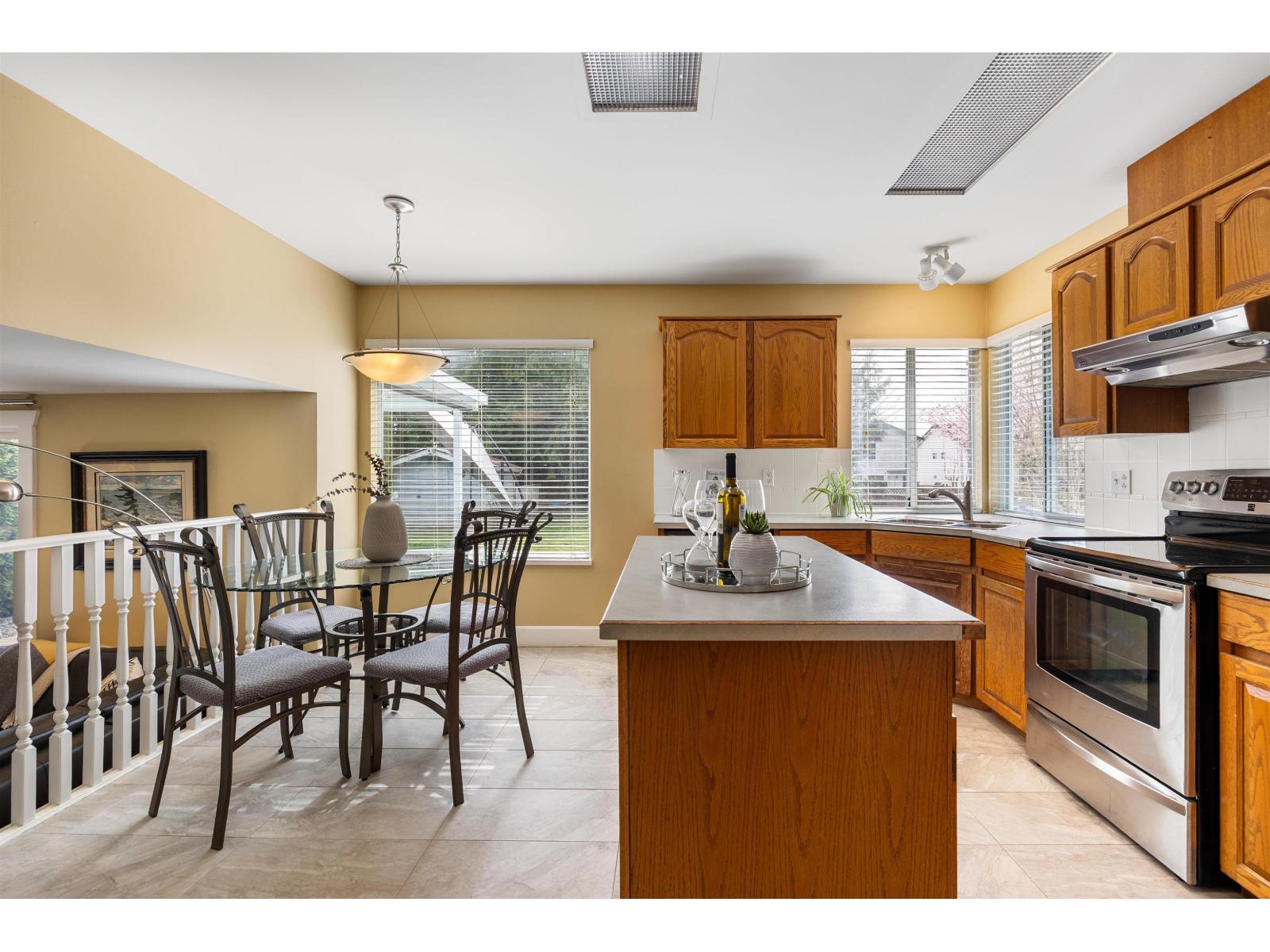 14316 92 Avenue, Surrey, British Columbia  V3V 1J6 - Photo 16 - R3103262