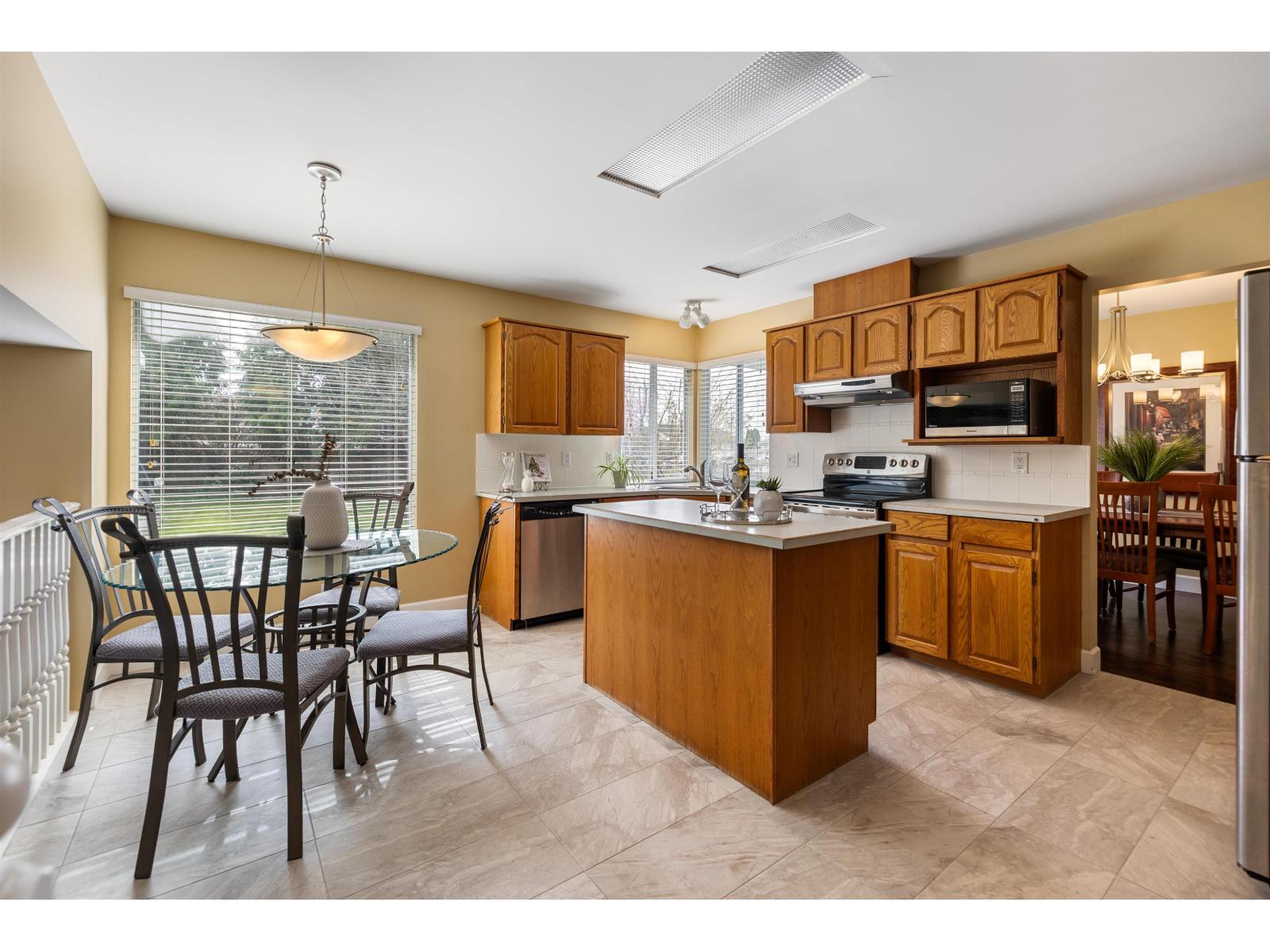 14316 92 Avenue, Surrey, British Columbia  V3V 1J6 - Photo 11 - R3103262