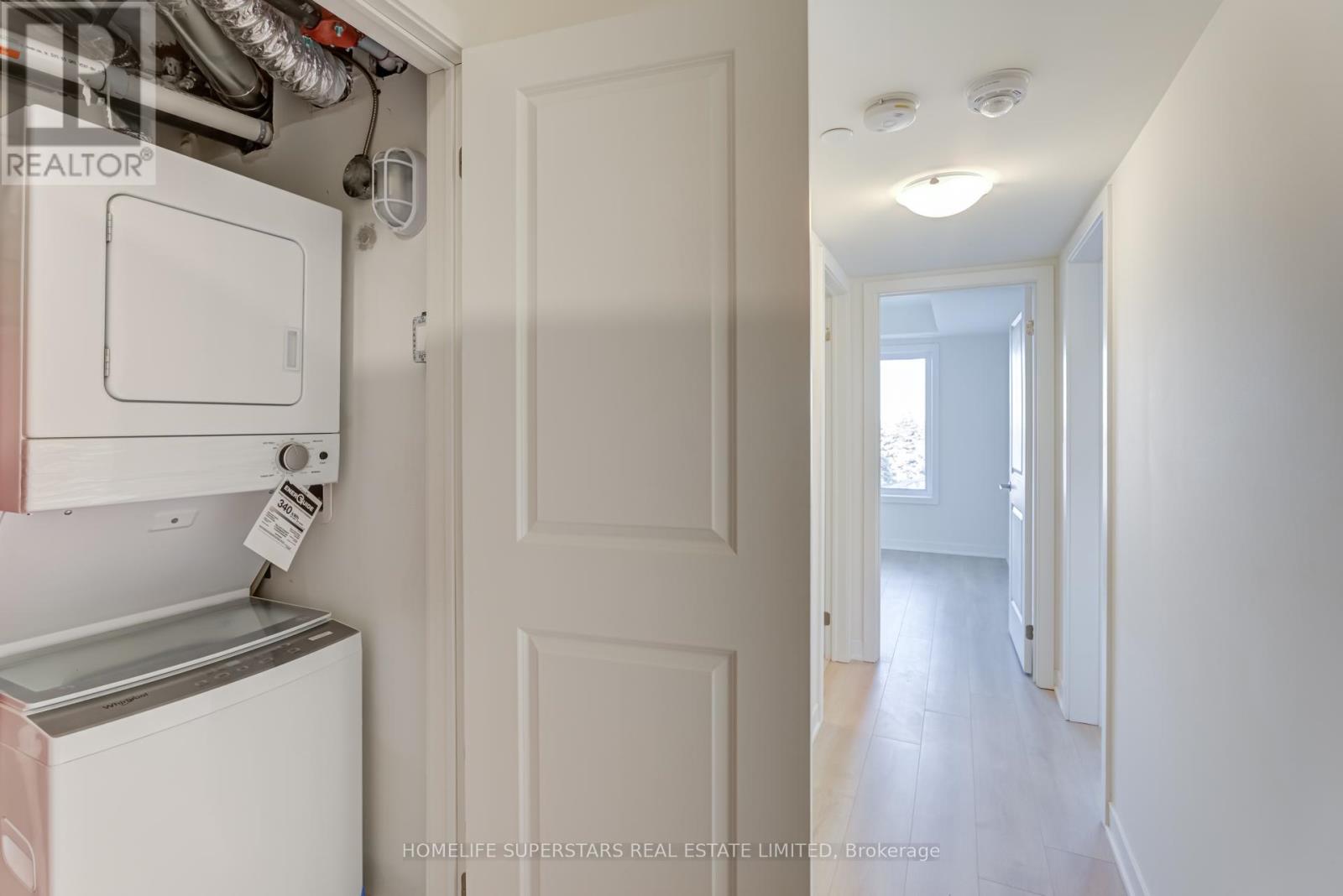 313 - 1695 Dersan Street, Pickering, Ontario  L1V 2P8 - Photo 17 - E12935826