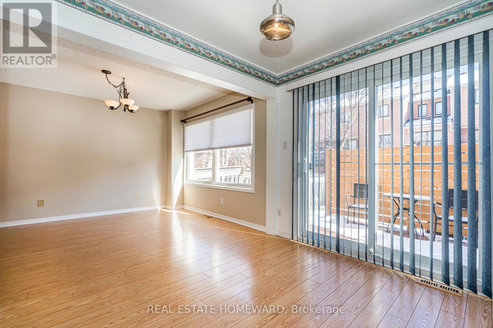 1941 Pine Grove Avenue, Pickering, Ontario  L1V 6R4 - Photo 15 - E12935914