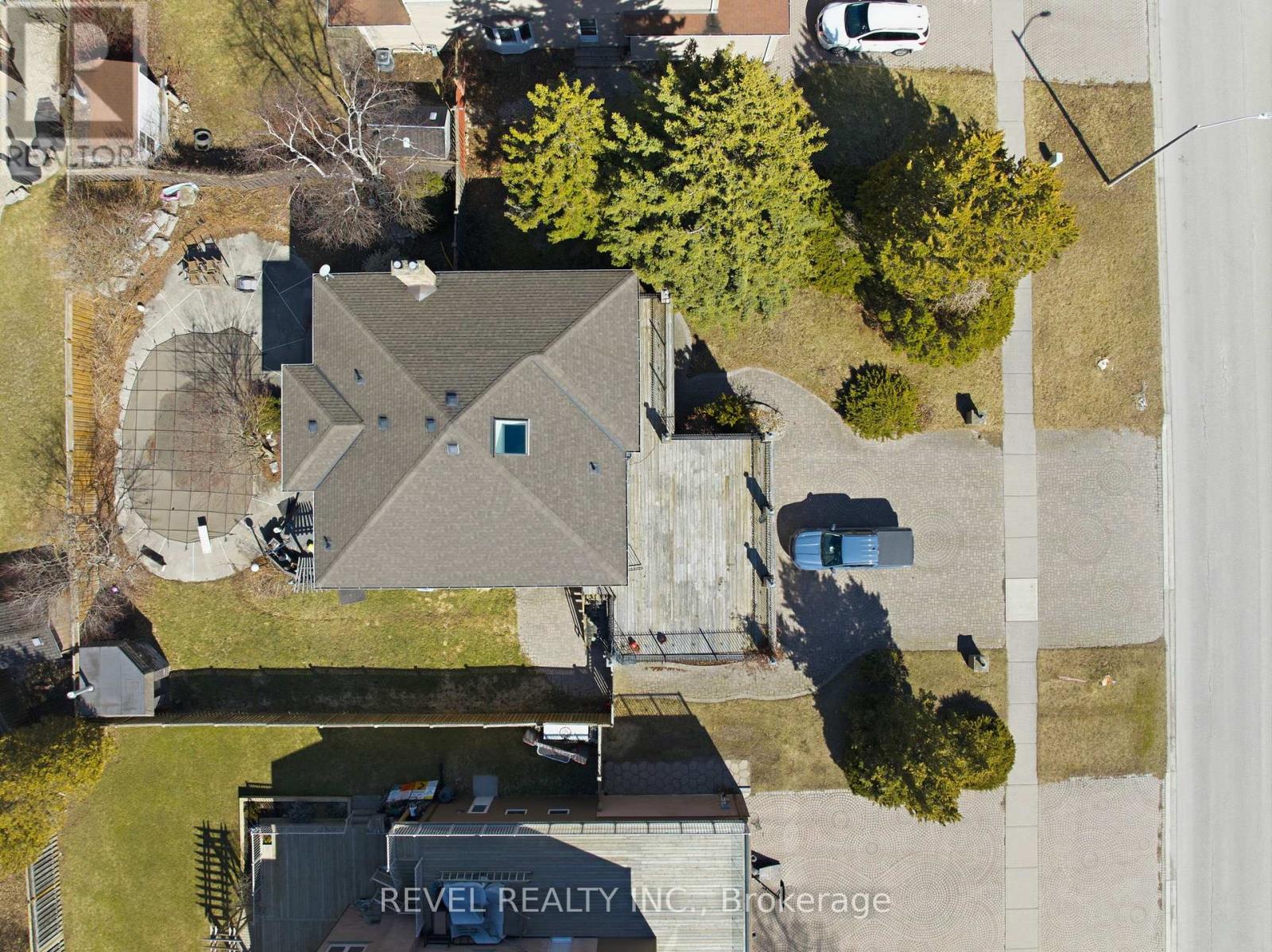 88 Lake Driveway W, Ajax, Ontario  L1S 4T2 - Photo 10 - E12935936