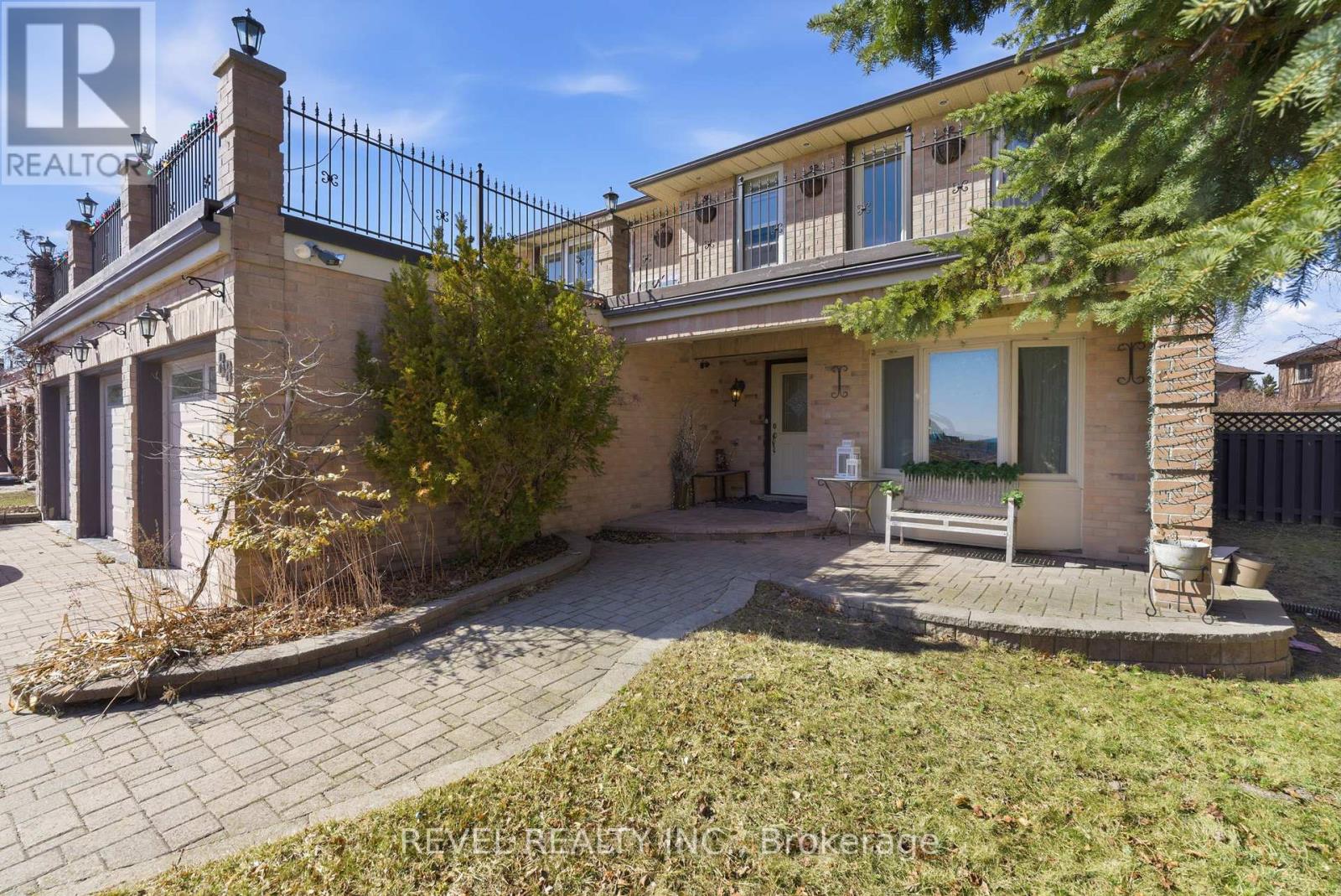 88 Lake Driveway W, Ajax, Ontario  L1S 4T2 - Photo 5 - E12935936