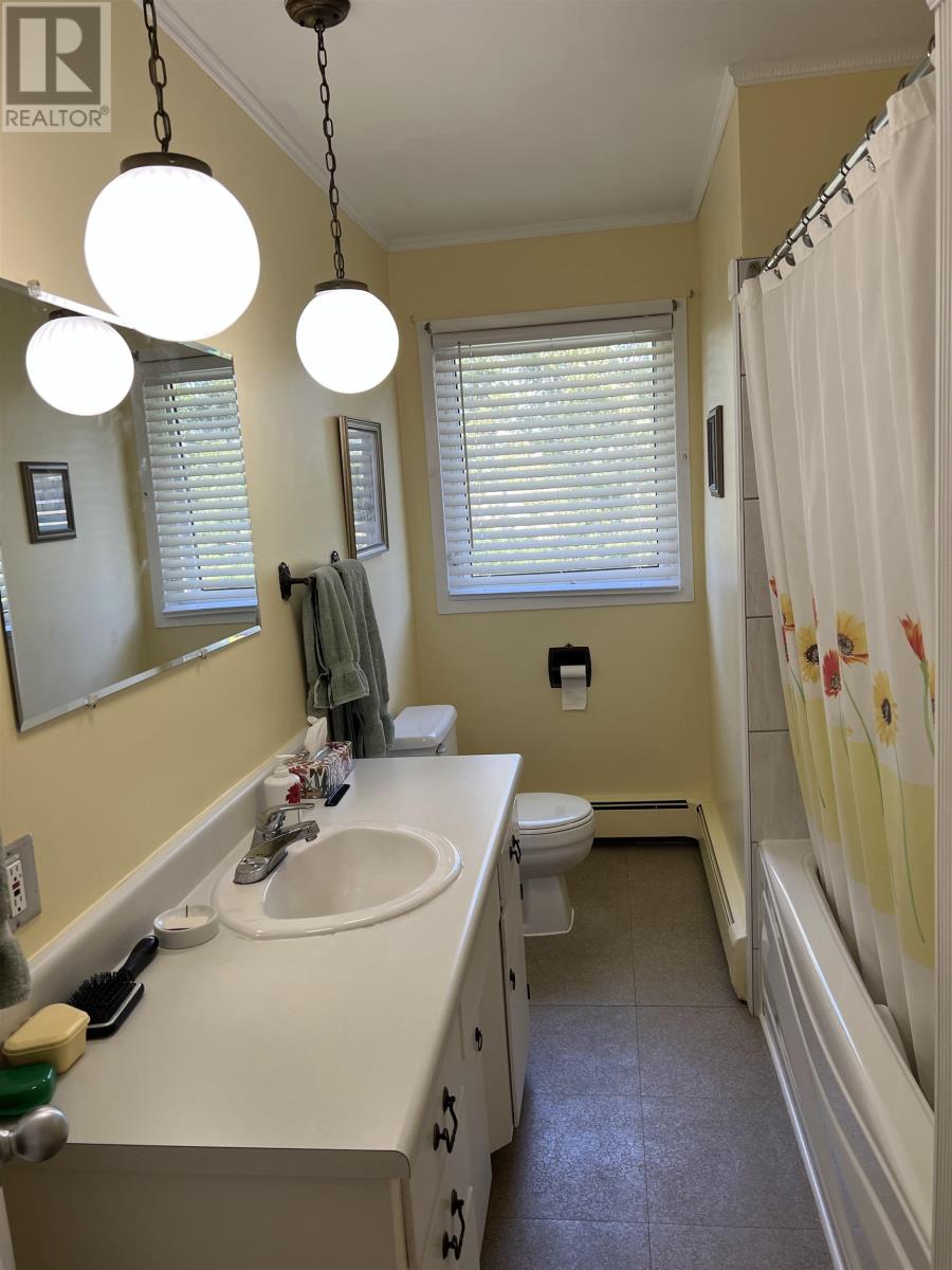 4 Herlihy Drive, Clyde River, Prince Edward Island  C0A 1H3 - Photo 7 - 202605824