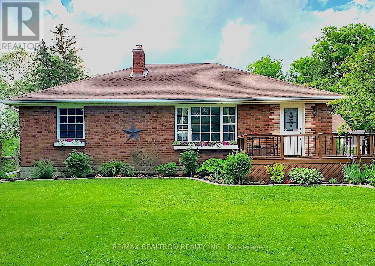 4881 Mount Albert Road, East Gwillimbury, Ontario  L0G 1M0 - Photo 1 - N12935796