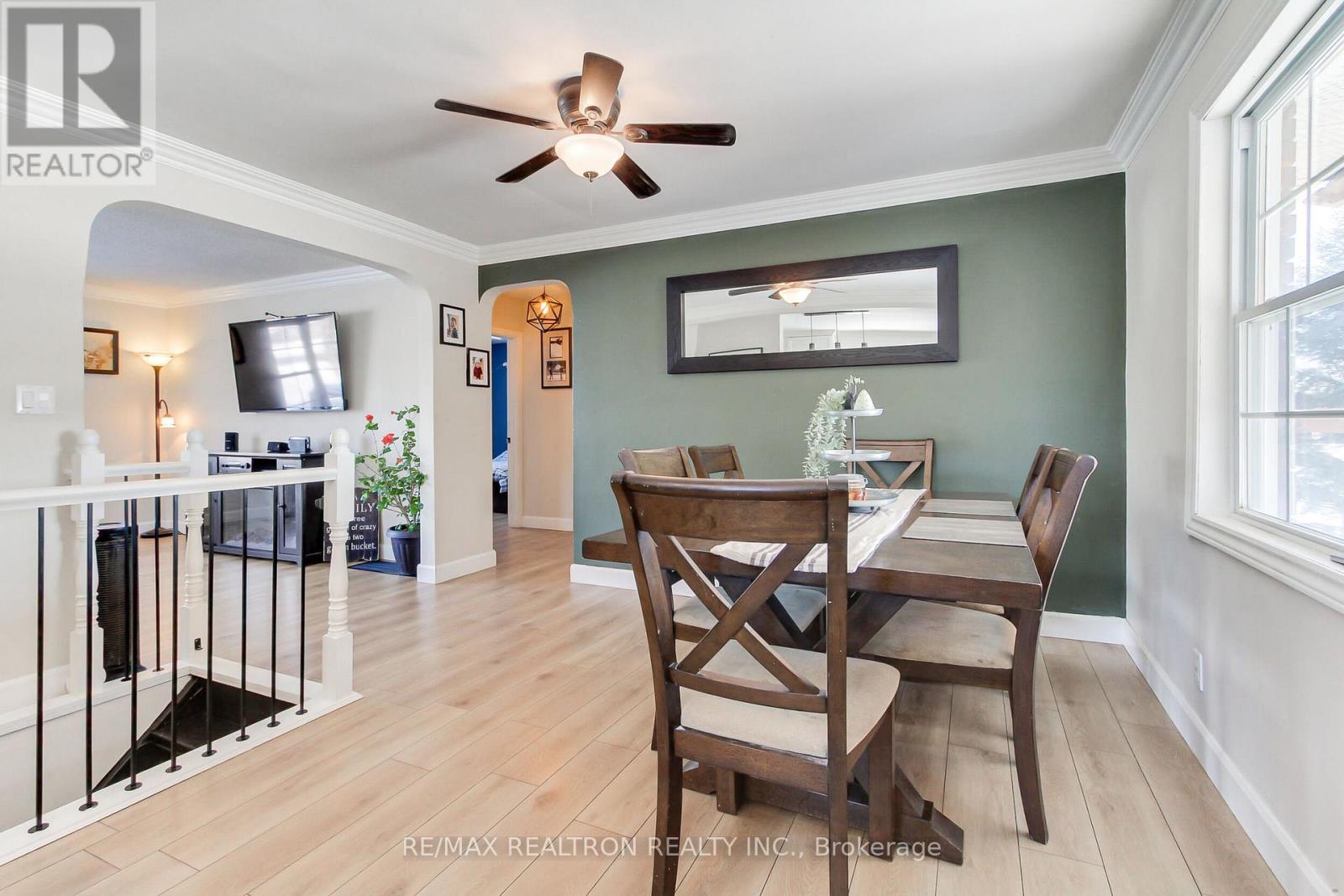 4881 Mount Albert Road, East Gwillimbury, Ontario  L0G 1M0 - Photo 19 - N12935796