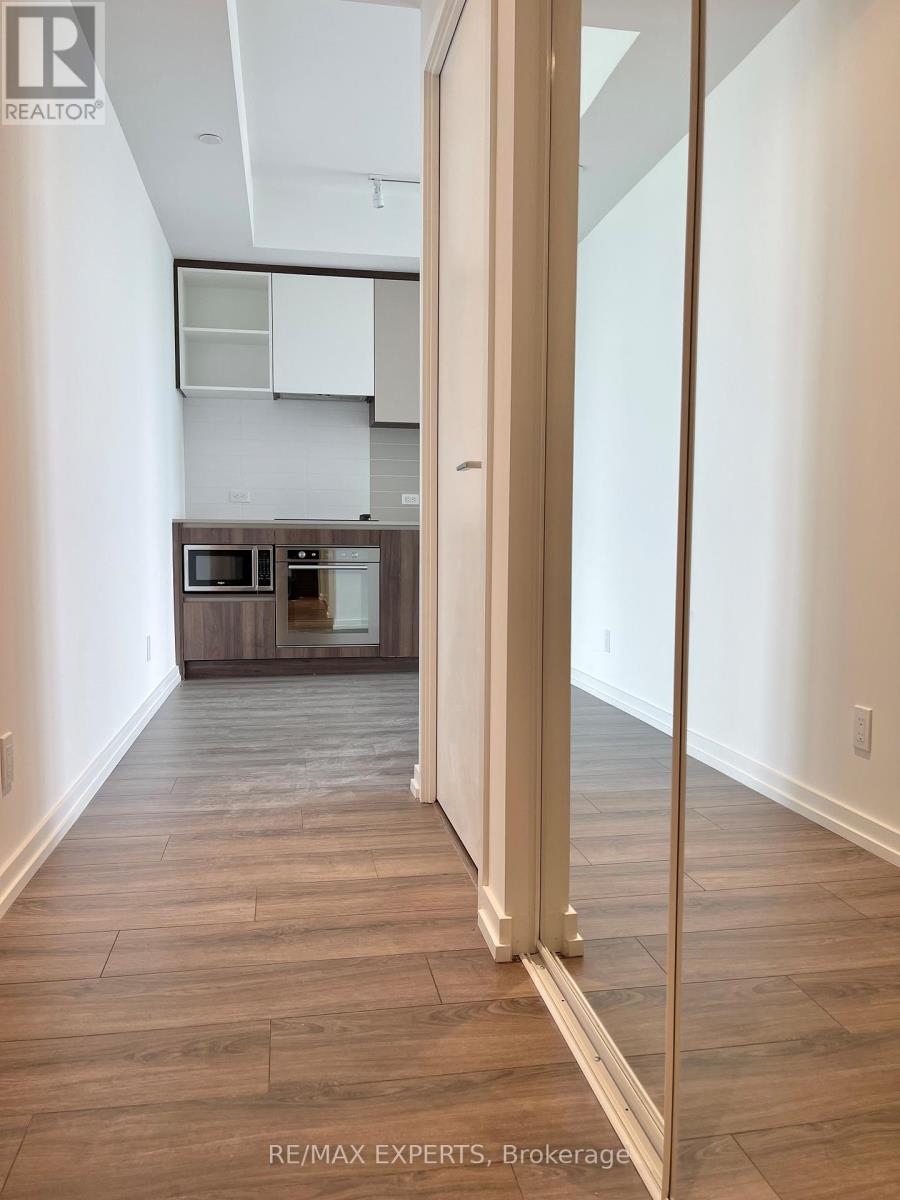 2001 - 7890 Jane Street, Vaughan, Ontario  L4K 0K9 - Photo 7 - N12935836