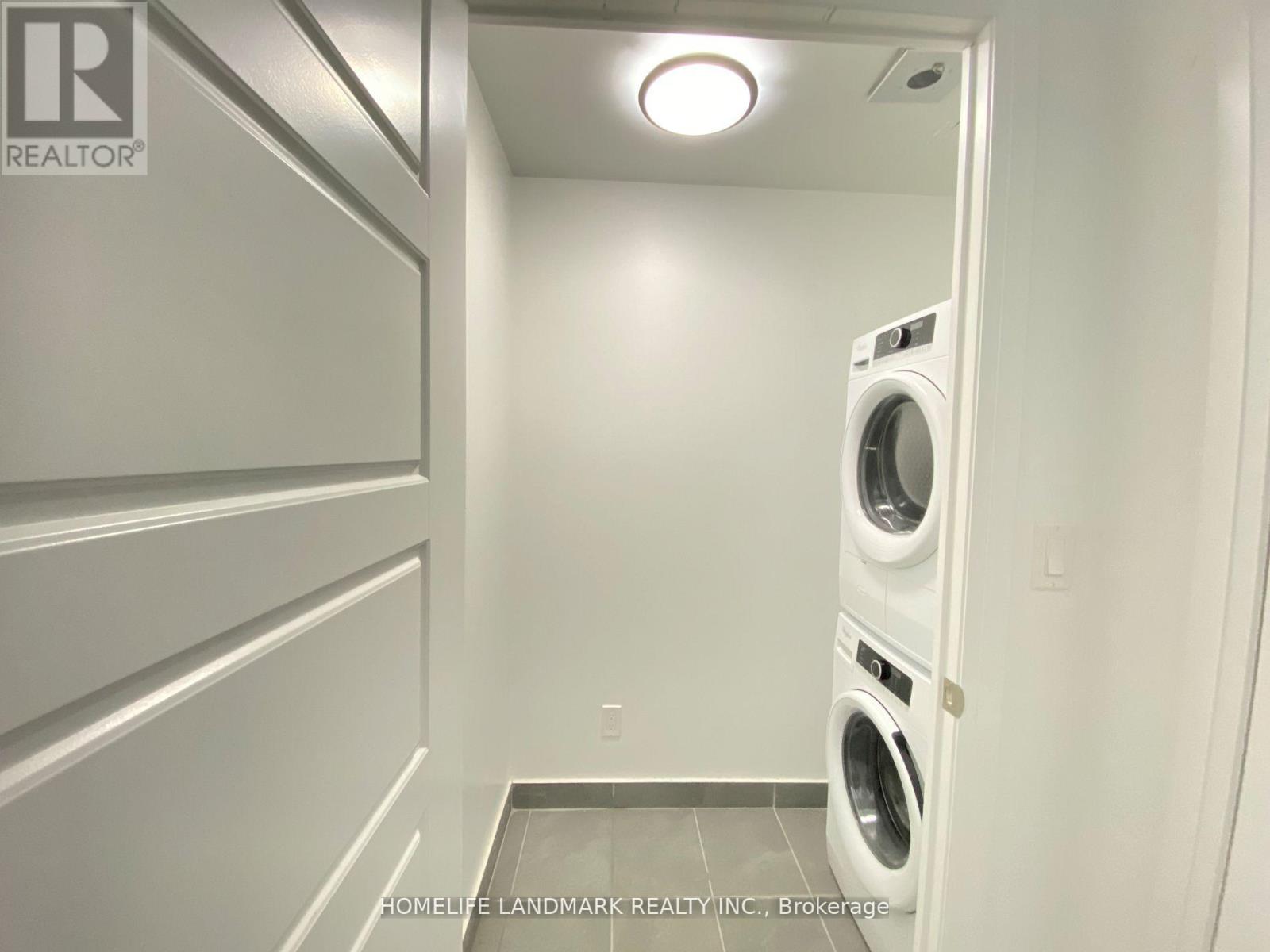 811 - 15 Water Walk Drive, Markham, Ontario  L6G 0G2 - Photo 12 - N12935848