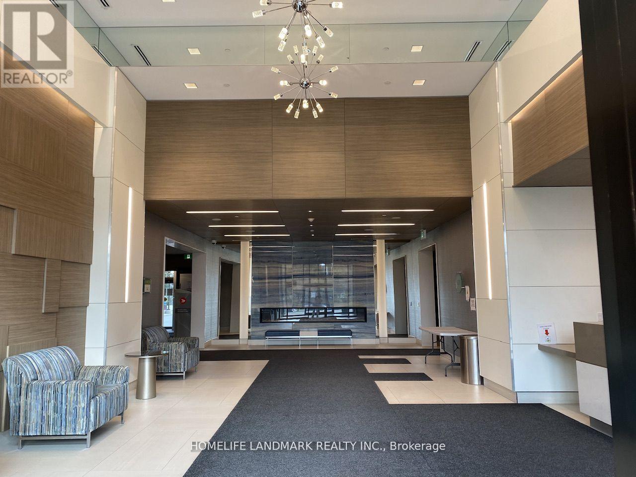 811 - 15 Water Walk Drive, Markham, Ontario  L6G 0G2 - Photo 3 - N12935848