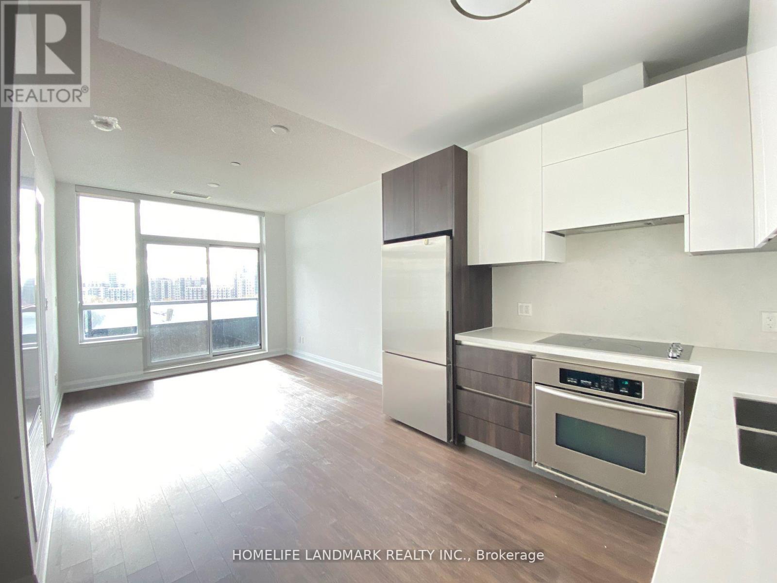 811 - 15 Water Walk Drive, Markham, Ontario  L6G 0G2 - Photo 5 - N12935848