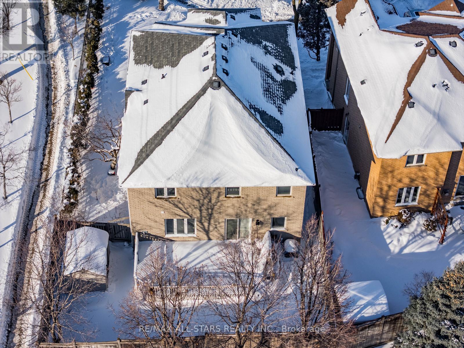 2241 Old Rutherford Road, Vaughan, Ontario  L6A 1Z7 - Photo 50 - N12935858