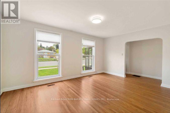 88 Steeles Avenue E, Markham, Ontario  L3T 1A3 - Photo 5 - N12935908