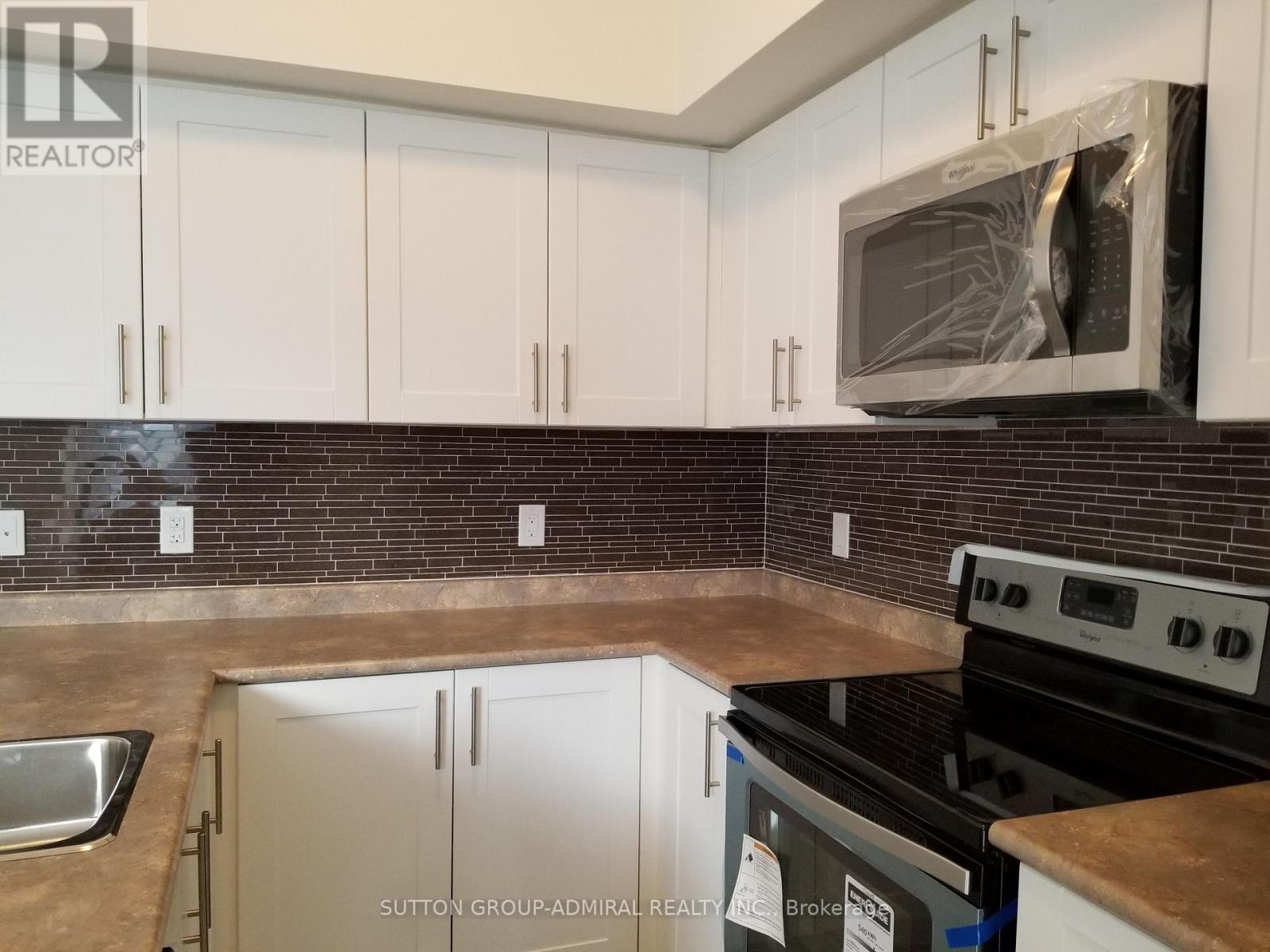 501 - 30 Dunsheath Way, Markham, Ontario  L6B 0A1 - Photo 7 - N12935944