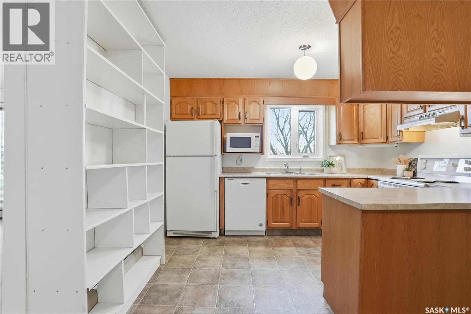 206 3130 Louise Street, Saskatoon, Saskatchewan  S7J 3L8 - Photo 11 - SK031600