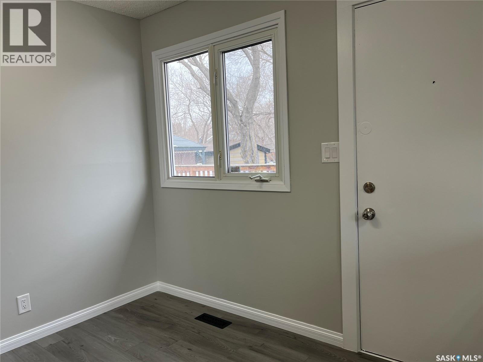 167 Magee Crescent, Regina, Saskatchewan  S4K 6K6 - Photo 18 - SK031588