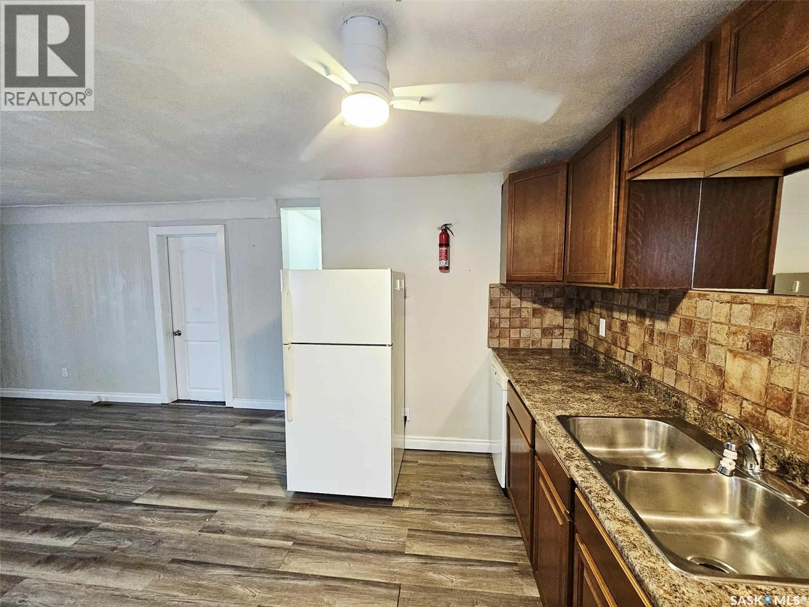 154 Ontario Avenue, Yorkton, Saskatchewan  S3N 2A1 - Photo 5 - SK031569