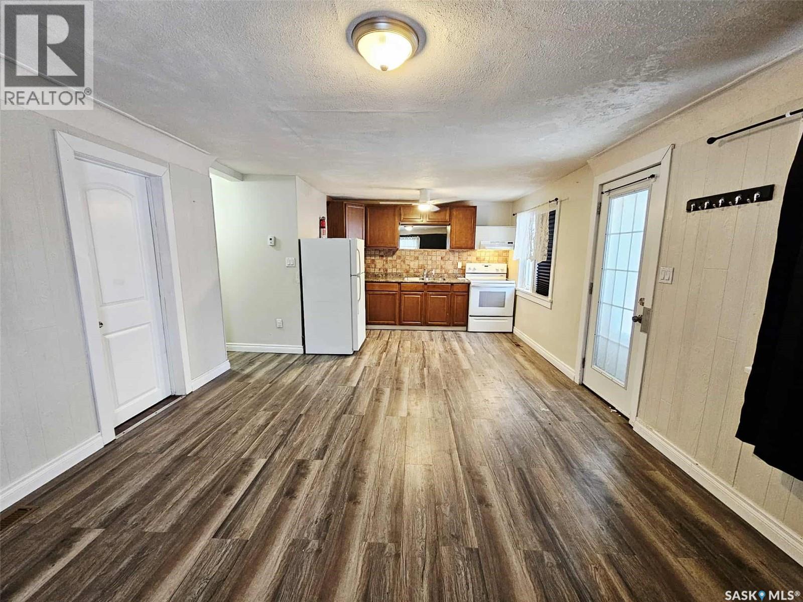 154 Ontario Avenue, Yorkton, Saskatchewan  S3N 2A1 - Photo 7 - SK031569