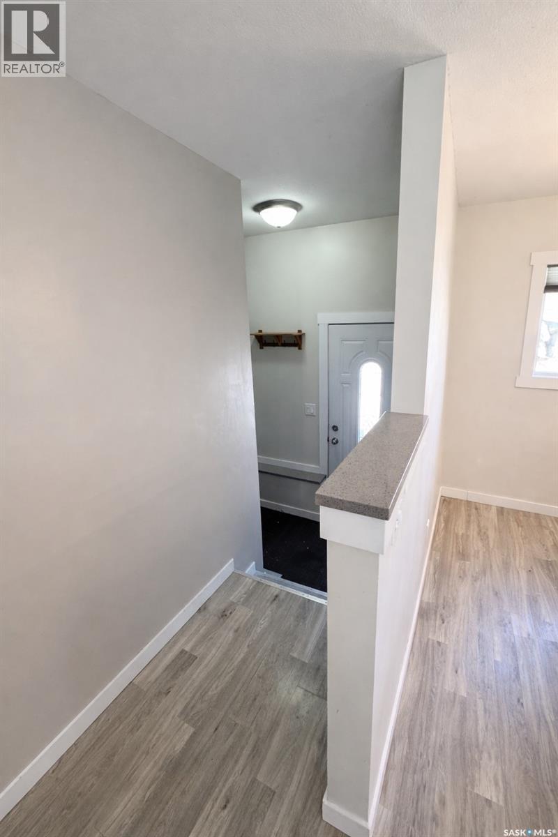 214 Pierce Street, Strasbourg, Saskatchewan  S0G 4V0 - Photo 12 - SK031549