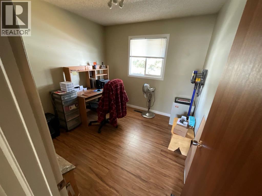 5316 Poplar Avenue, Blackfalds, Alberta  T0M 0J0 - Photo 15 - A2296661