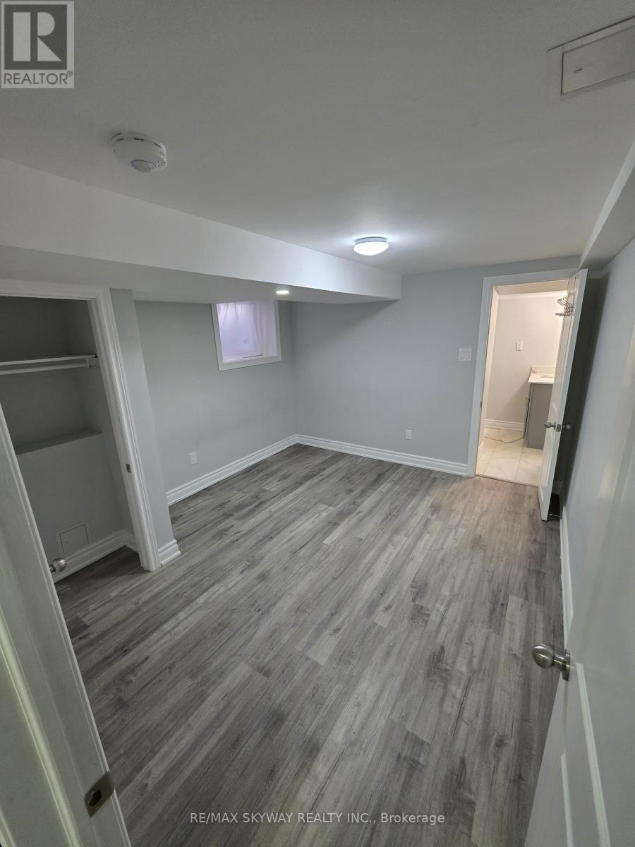 Bsmt - 6 Haverstock Crescent, Brampton, Ontario  L7A 4C9 - Photo 5 - W12935728